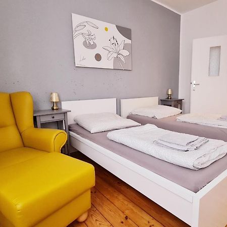 Elena Flat Lilie, Oberhausen Zentrum Centro Westfield Экстерьер фото